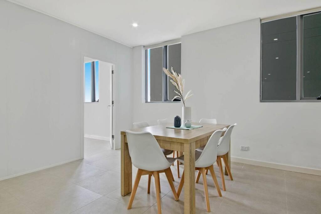 Aircabin｜Mascot｜Spacious & Modern｜Walk To Station Sydney Bagian luar foto